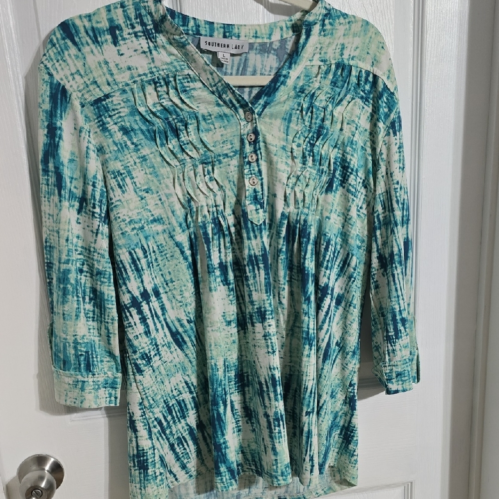 Southern Lady Aqua and White Blouse